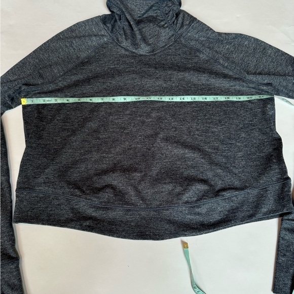 Prana Zandra Cropped Long Sleeve Funnel Neck Pullover Heathered Navy Blu… - Picture 3 of 8
